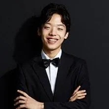 Hyuk Lee