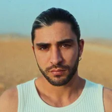 César